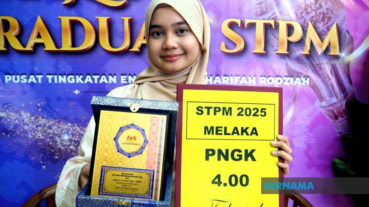 Late Father's Words Propel Melaka Student to Perfect STPM Score