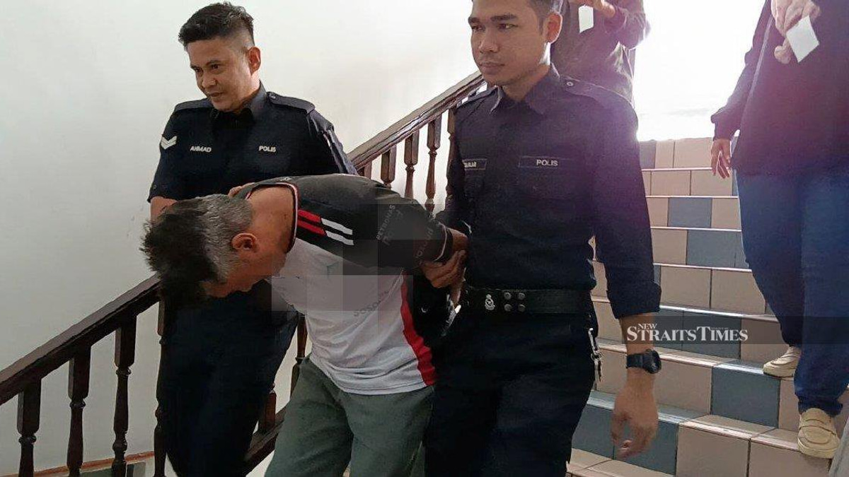 Keropok Seller Charged with Operating Drone to Smuggle Tobacco into Sungai Udang Prison