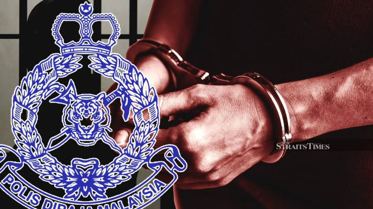 E-hailing Driver Held for Allegedly Attacking Ex-Wife Near Police Station