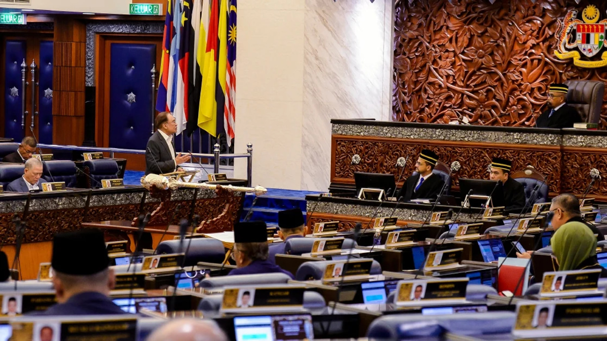 Federal Government Cannot Automatically Fund State Decisions, Anwar Warns