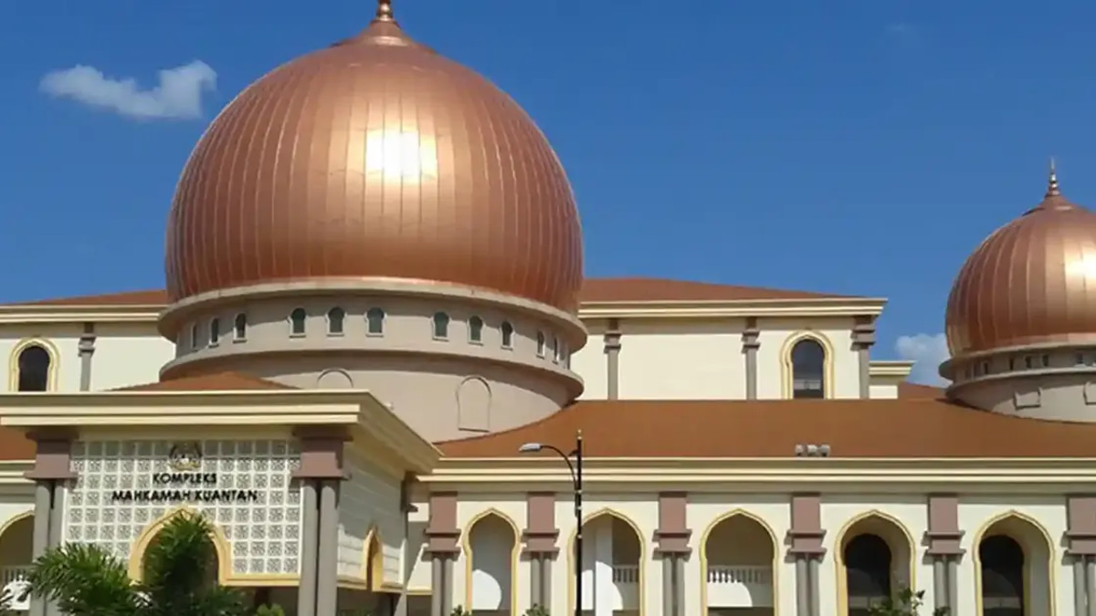 Datuk and personal assistant held for unauthorized use of Pahang royal emblem