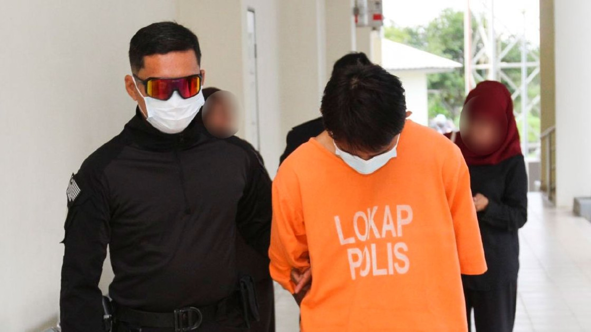Fast-food Cook Charged with Sexual Assault Against Teenage Colleague