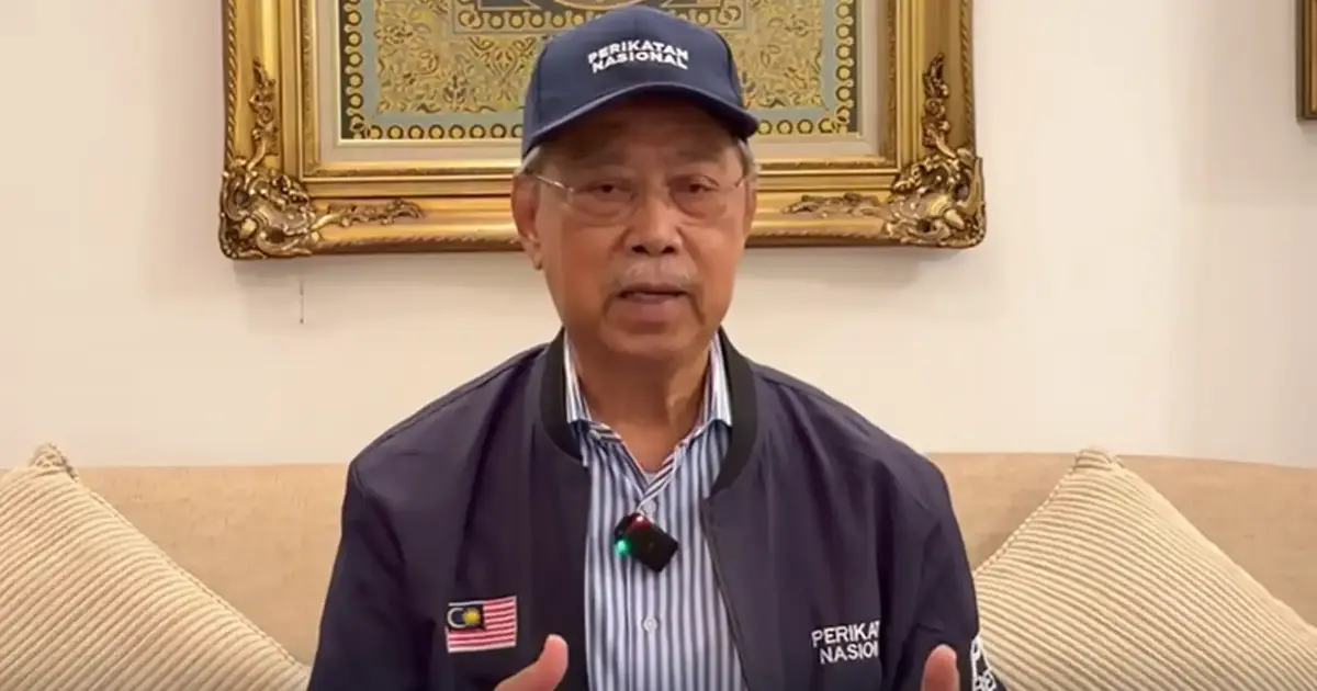 Muhyiddin Yassin Appeals to Johor Voters as Hometown Champion