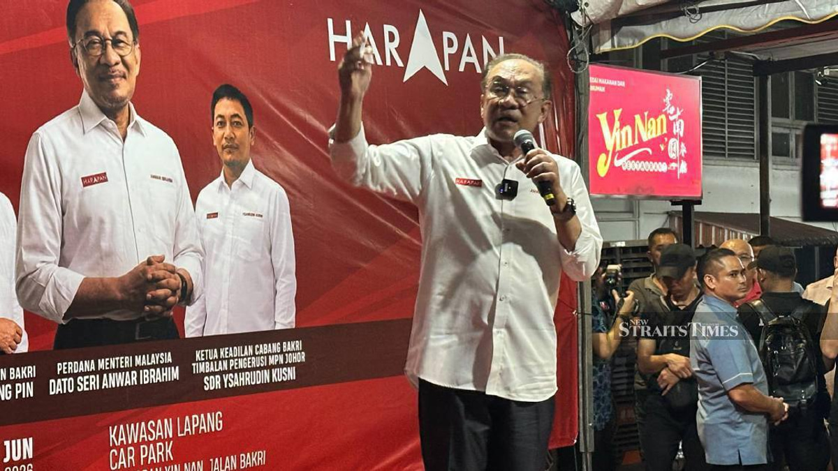 Malaysia's Balancing Act: Anwar Assures Strong Ties with Powers Won't Dilute Principles