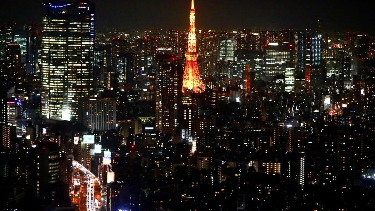 Japanese Woman Arrested After Sewing Roommate's Lips Together in Assault