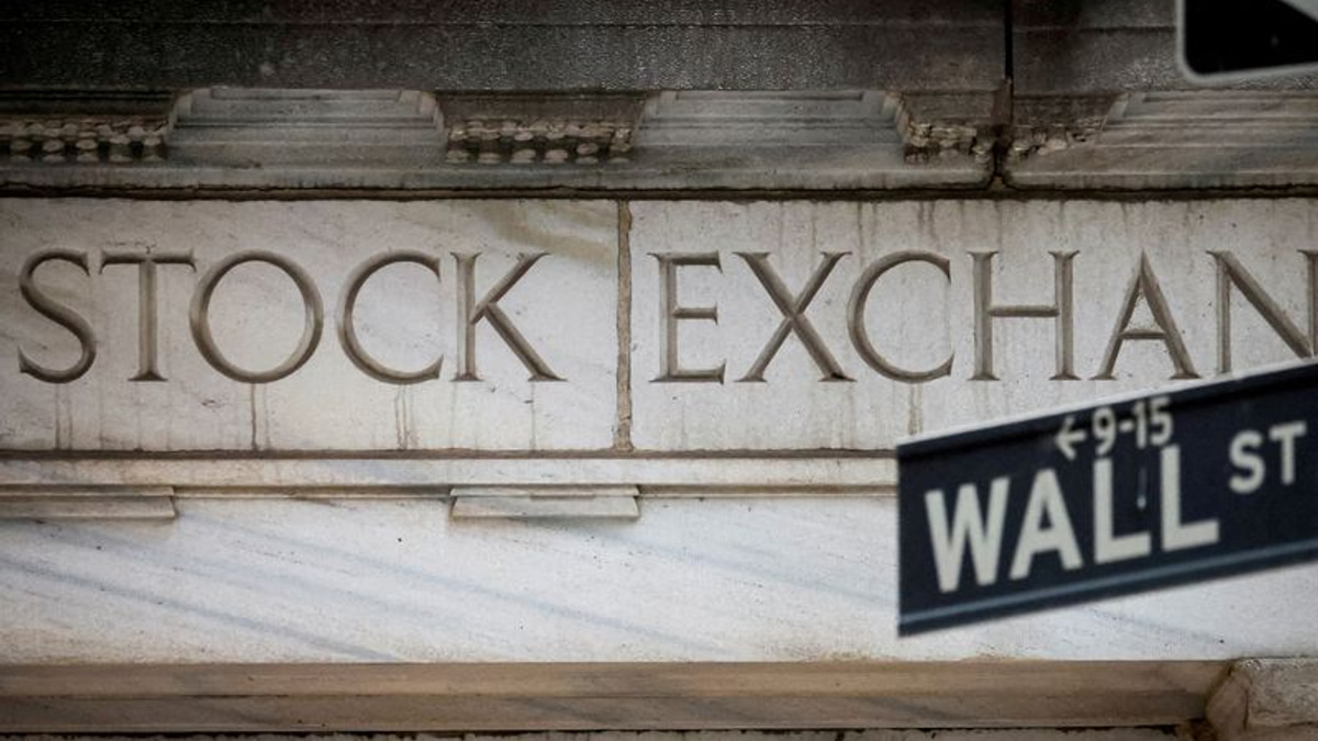 Wall Street's AI Craze Sparks Rush for New 'MANGOS' ETFs