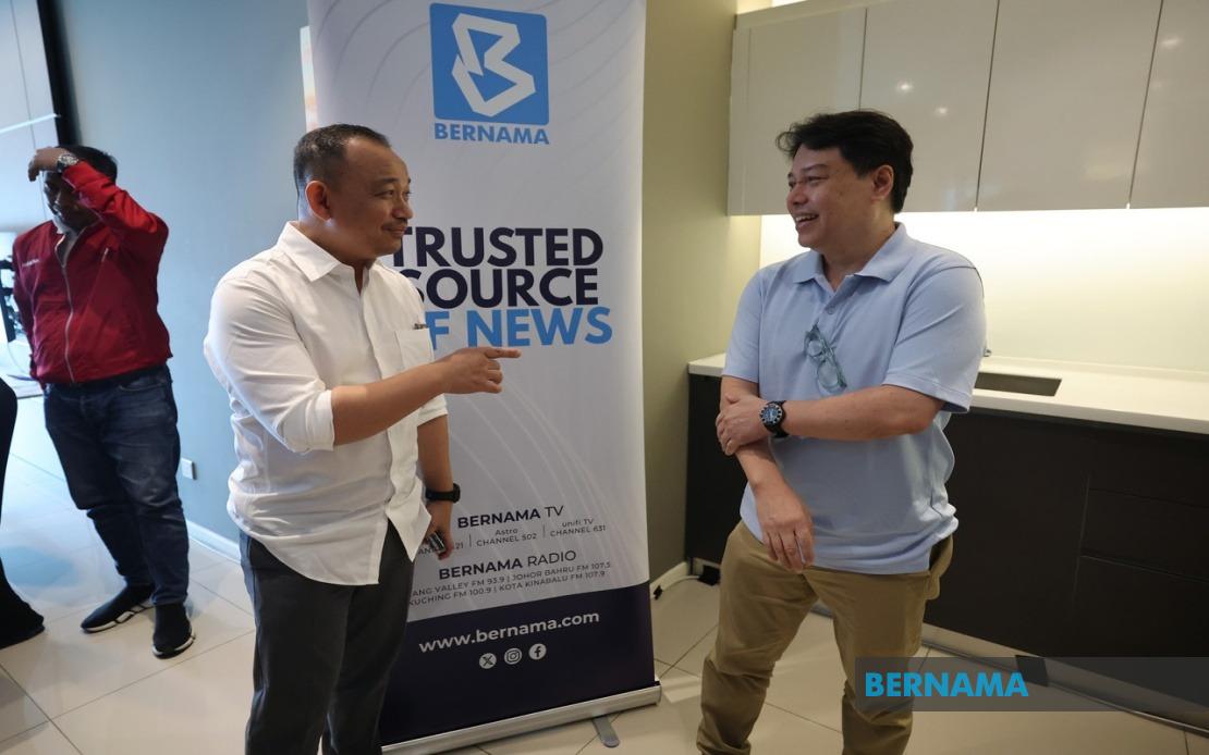 Dr Maszlee Malik Takes the Wheel: Testing Johor's Roads to Win Over Voters
