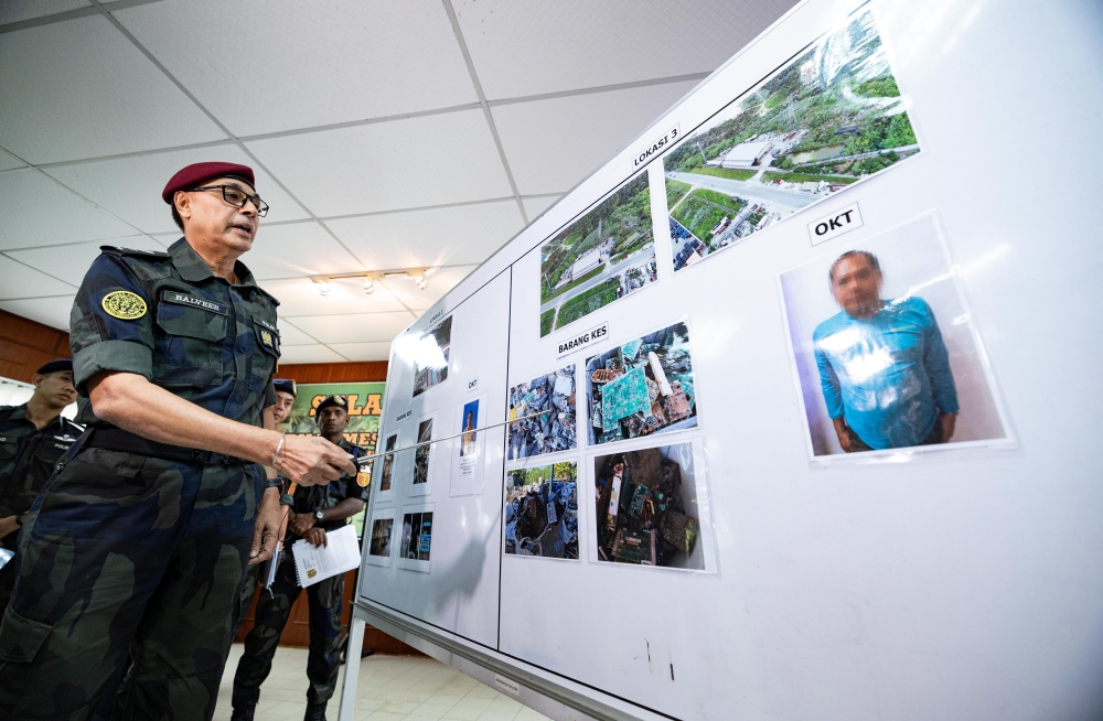 GOF Seizes RM9.39 Million in Illegal E-Waste During Ipoh Crackdown, 14 Suspects Arrested
