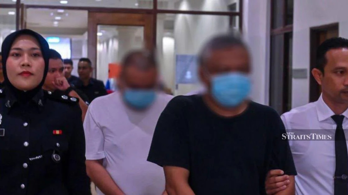 Datuk businessman and aide arrested for forging Pahang royalty letter