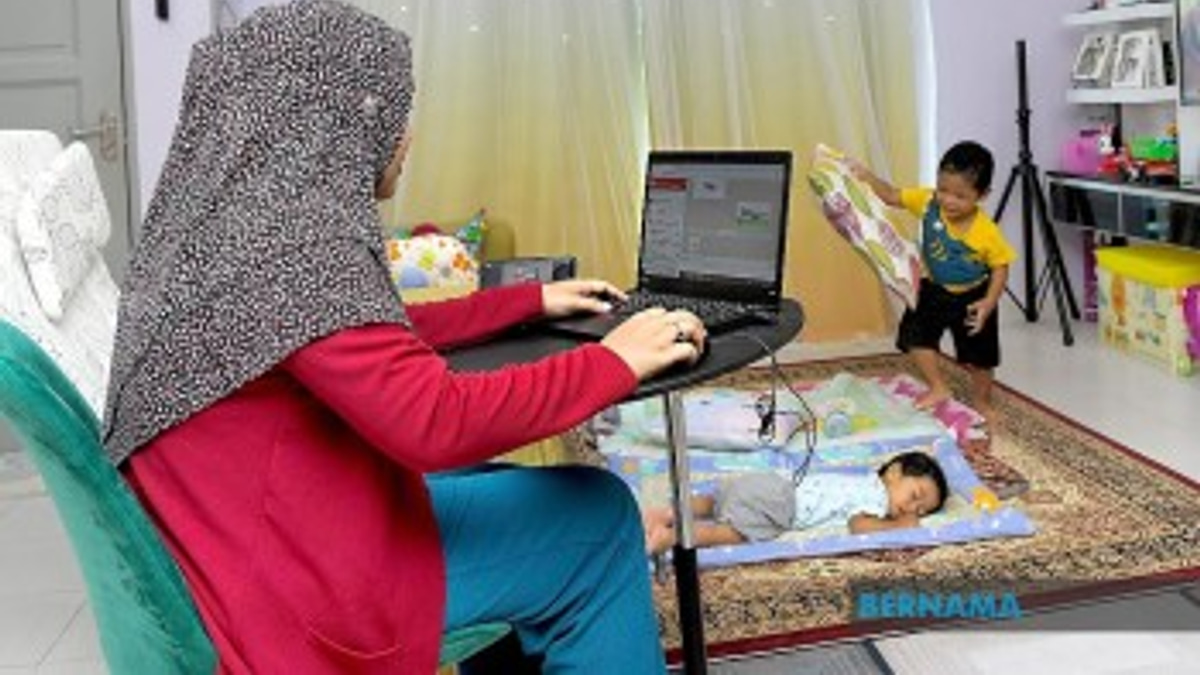 Federal WFH Policy Delivers RM7.31 Million in Subsidy Savings as Petrol Consumption Drops