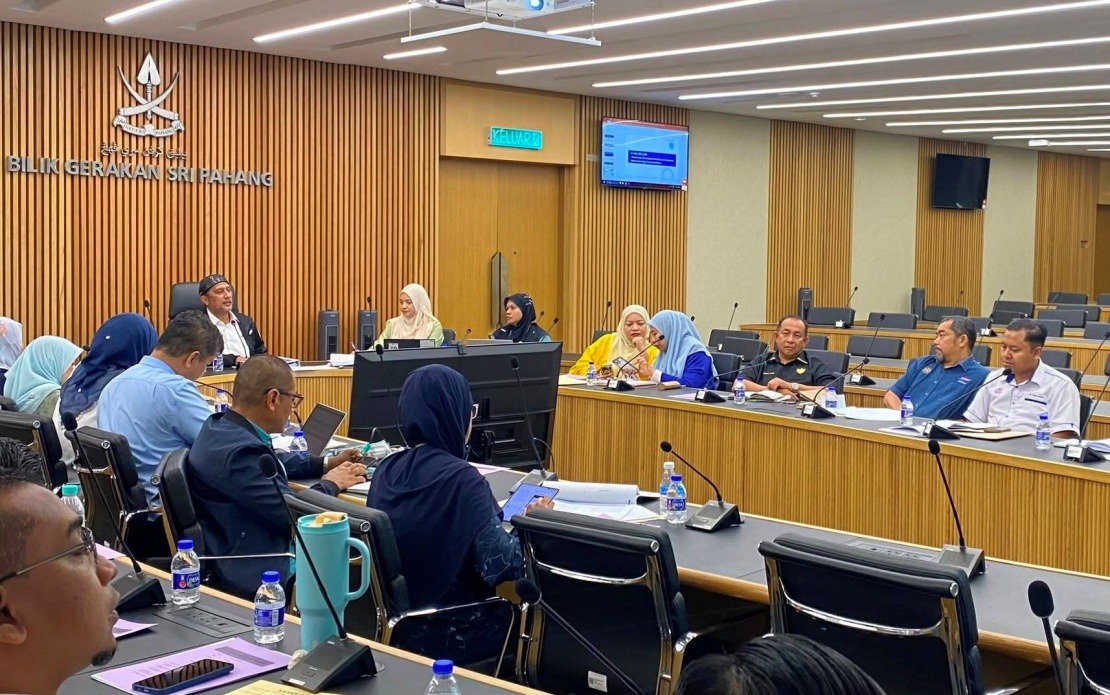 Pahang to Coordinate Multi-Agency Review of Orang Asli Land Dispute in Maran