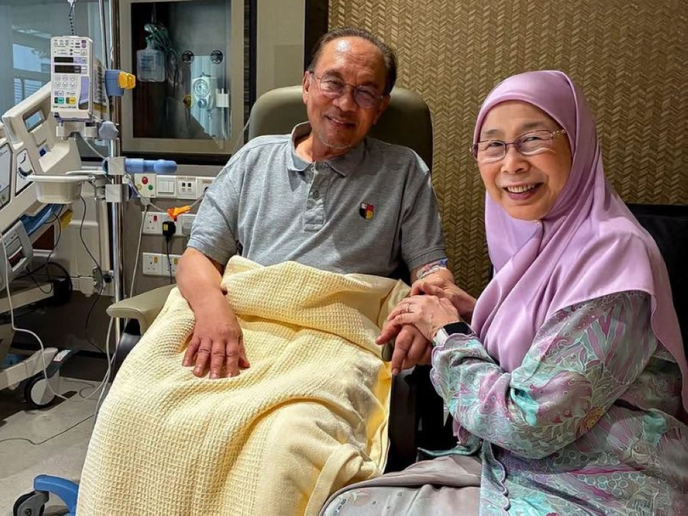 PM Anwar to return home today following hernia surgery, confirms Datin Seri Wan Azizah