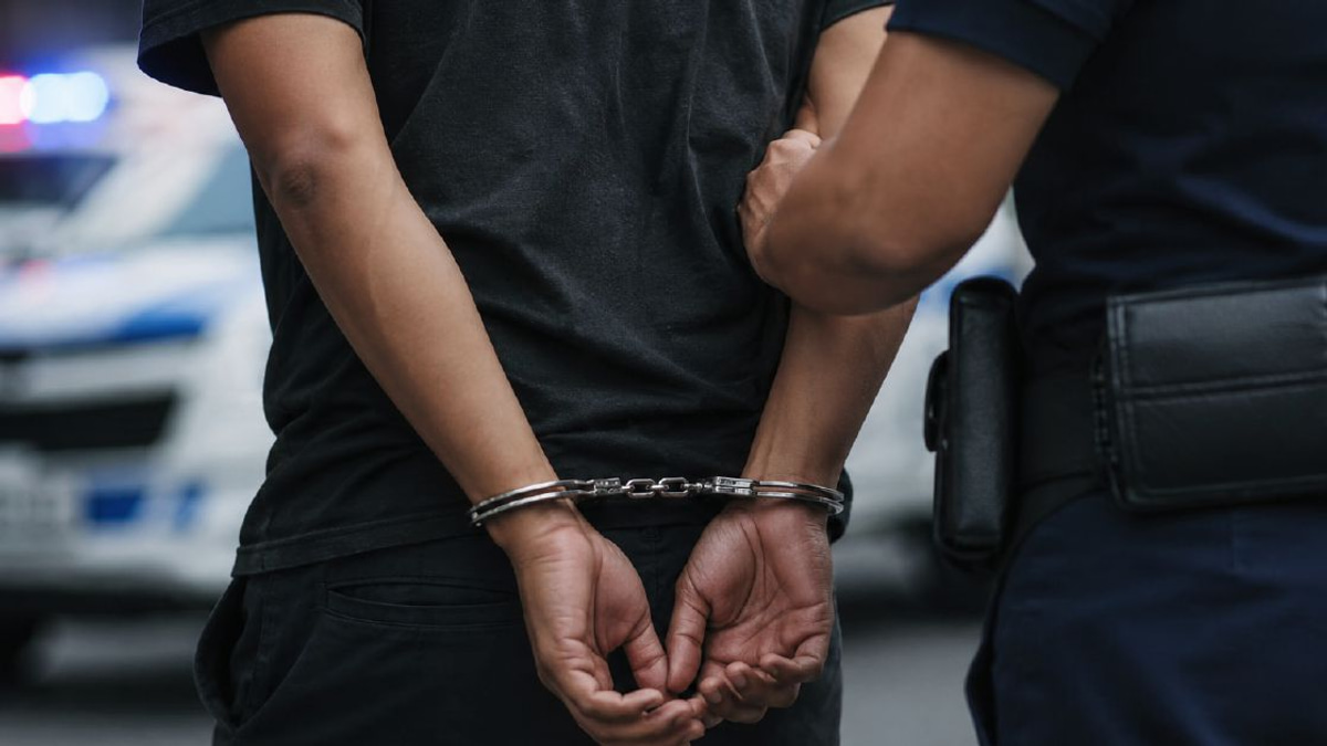 Police Arrest Suspect in Failed Klang Bank Security Van Robbery, Recover Stolen Shotgun