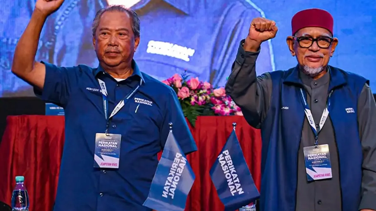 Muhyiddin Says PAS Should Exit PN, Not Bersatu, Amid Coalition Tensions