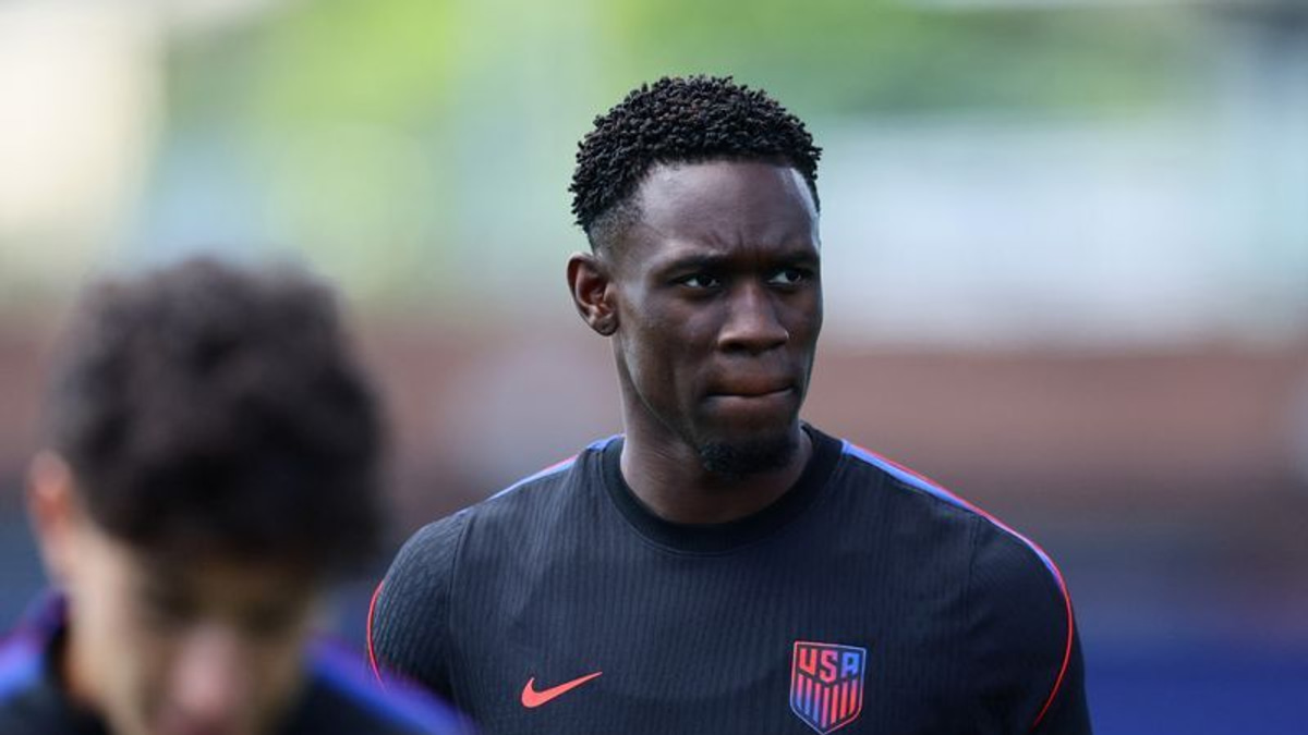 FIFA's Balogun Red Card Reversal Sparks Integrity Crisis After Trump's Intervention