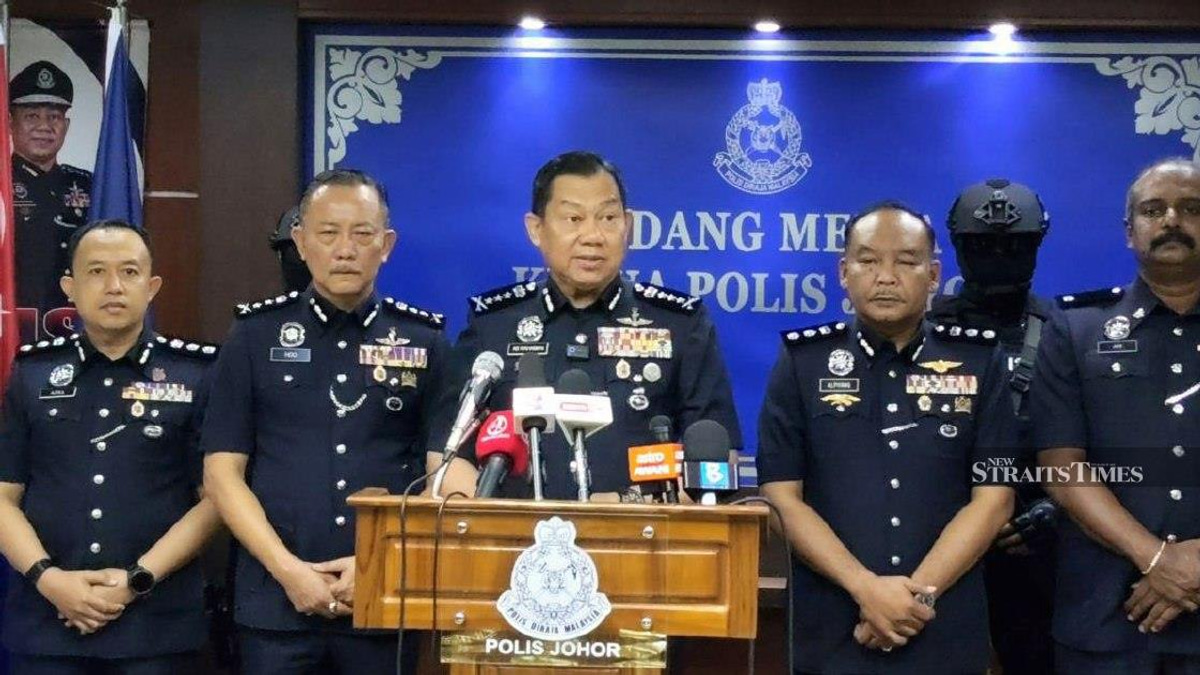 Police bust major methamphetamine network in Johor, seize RM3.04m in drugs