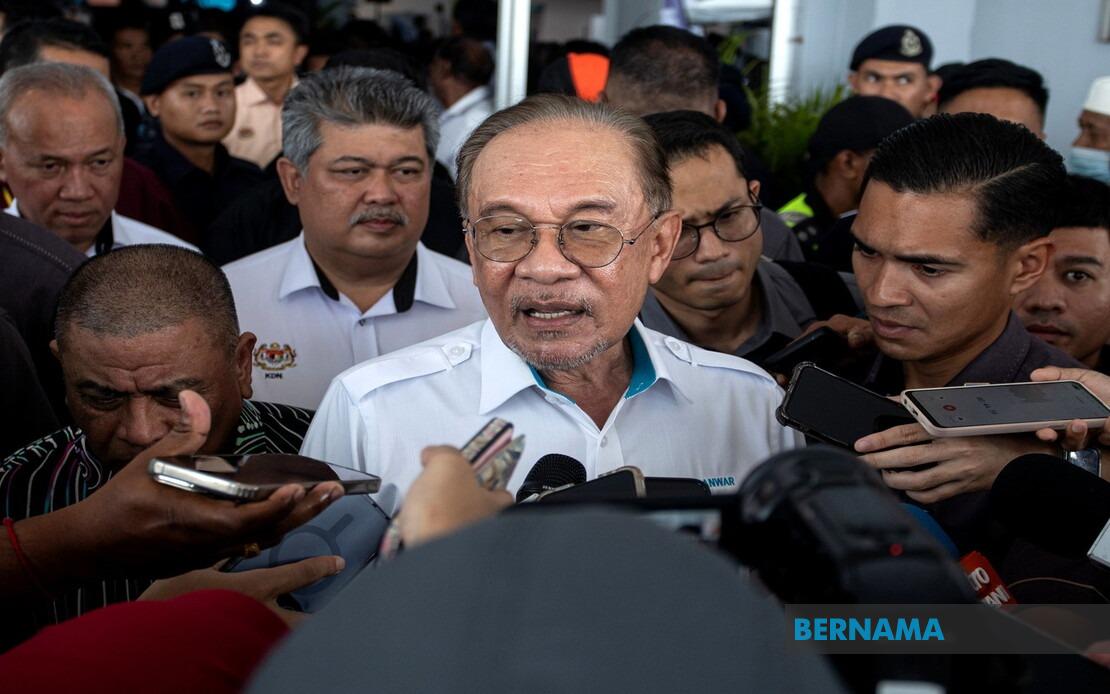 PM Anwar Sets Clear Boundaries for Unity Government Coalition During State Elections
