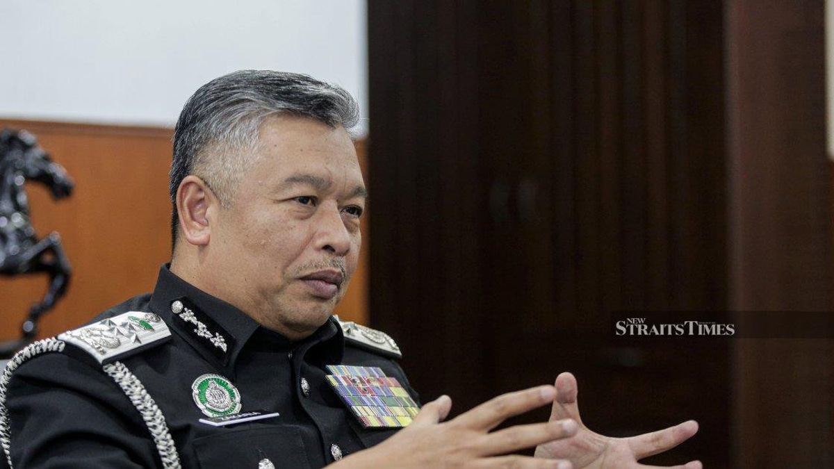 Immigration Department Dismantles Passport Forgery Ring Operating for Nearly a Year