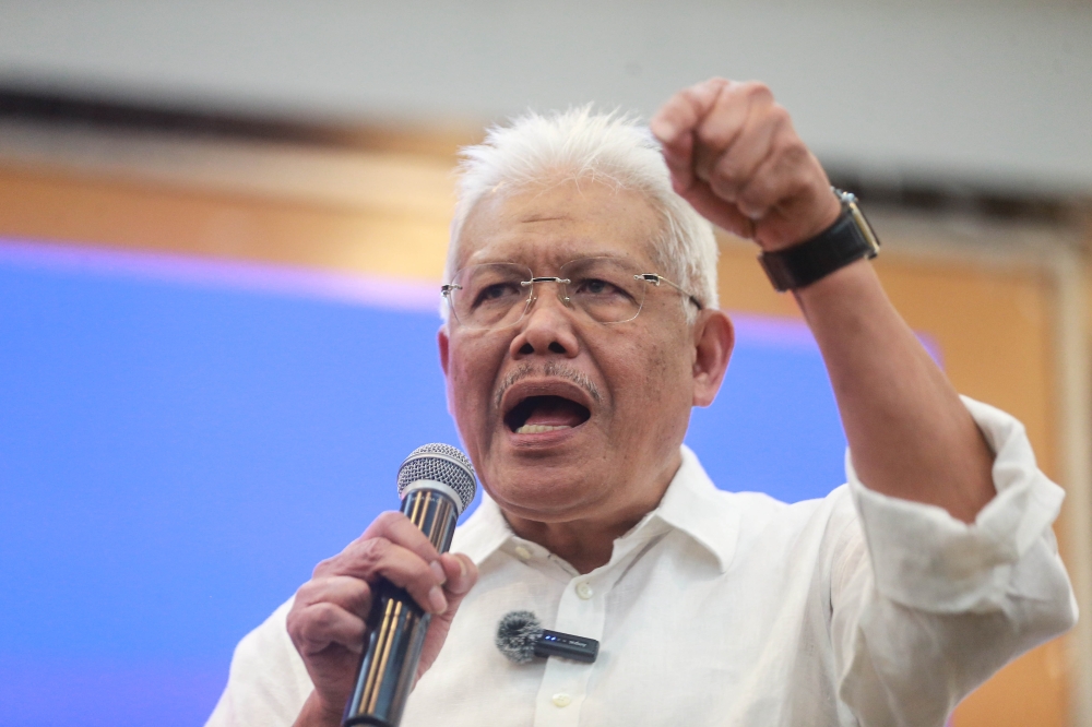 Jalaluddin Alias Emerges as Strong Contender for Negeri Sembilan Menteri Besar Post Under BN-Perikatan Coalition