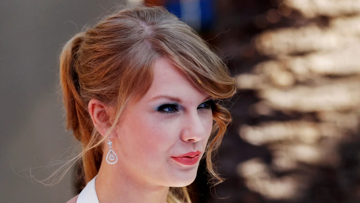 Taylor Swift Wins Dismissal of Plagiarism Lawsuit Over Alleged Poem Copying