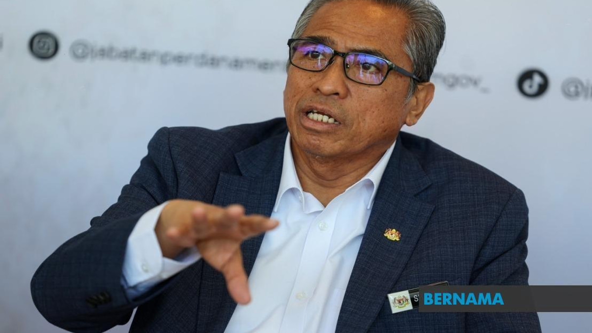 Civil Service Must Translate PM's Diplomatic Wins Into Economic Growth, Says Chief Secretary