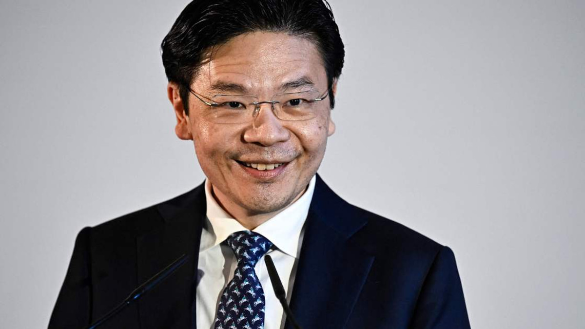 Singapore's Wong Charts Leadership Transition With Major Cabinet Overhaul