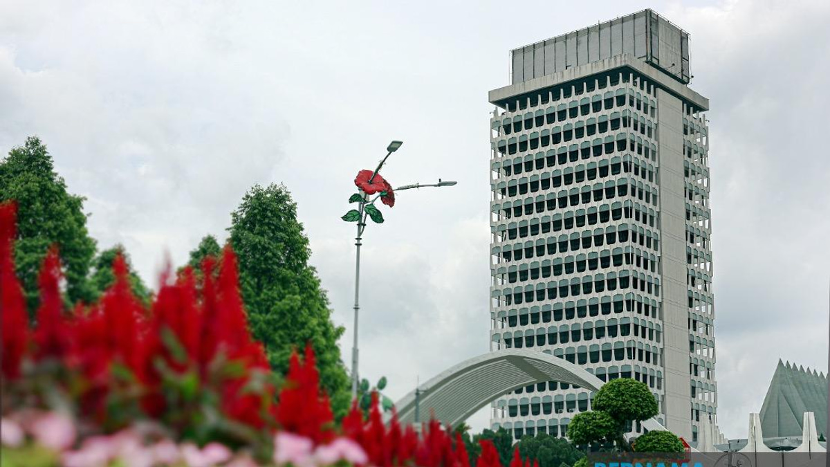 Parliament Reconvenes Monday with Term Limit and Attorney General Bills Back in Focus