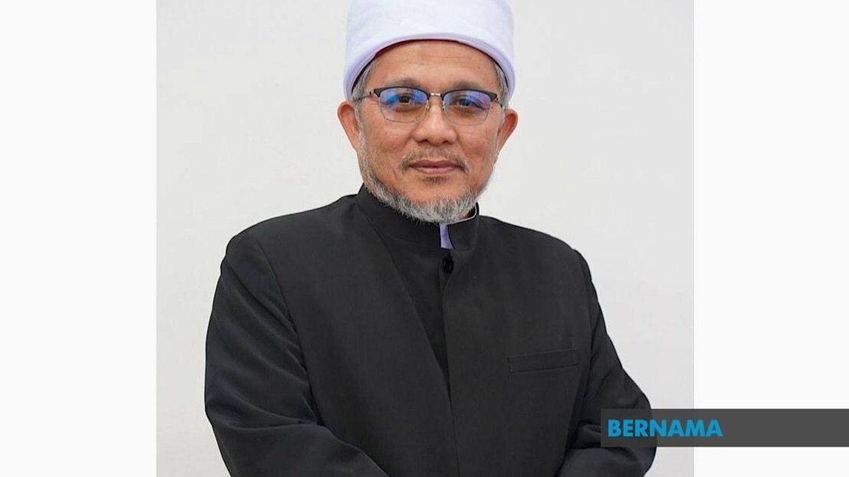 Pahang Reaffirms Sultan's Authority Over Mosques and Suraus Amid National Prayer Venue Debate