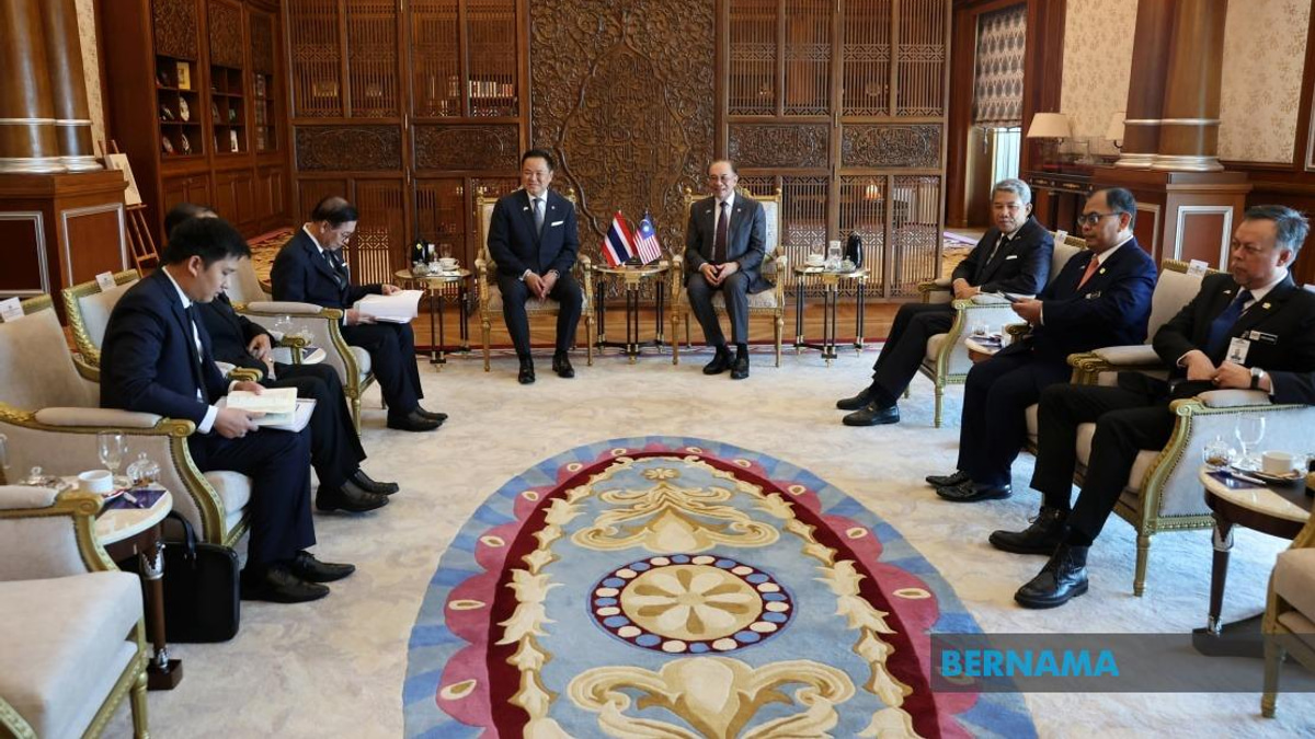 Malaysia Pushes Dialogue Over Myanmar Conflict, Sees Thailand as Key Mediator