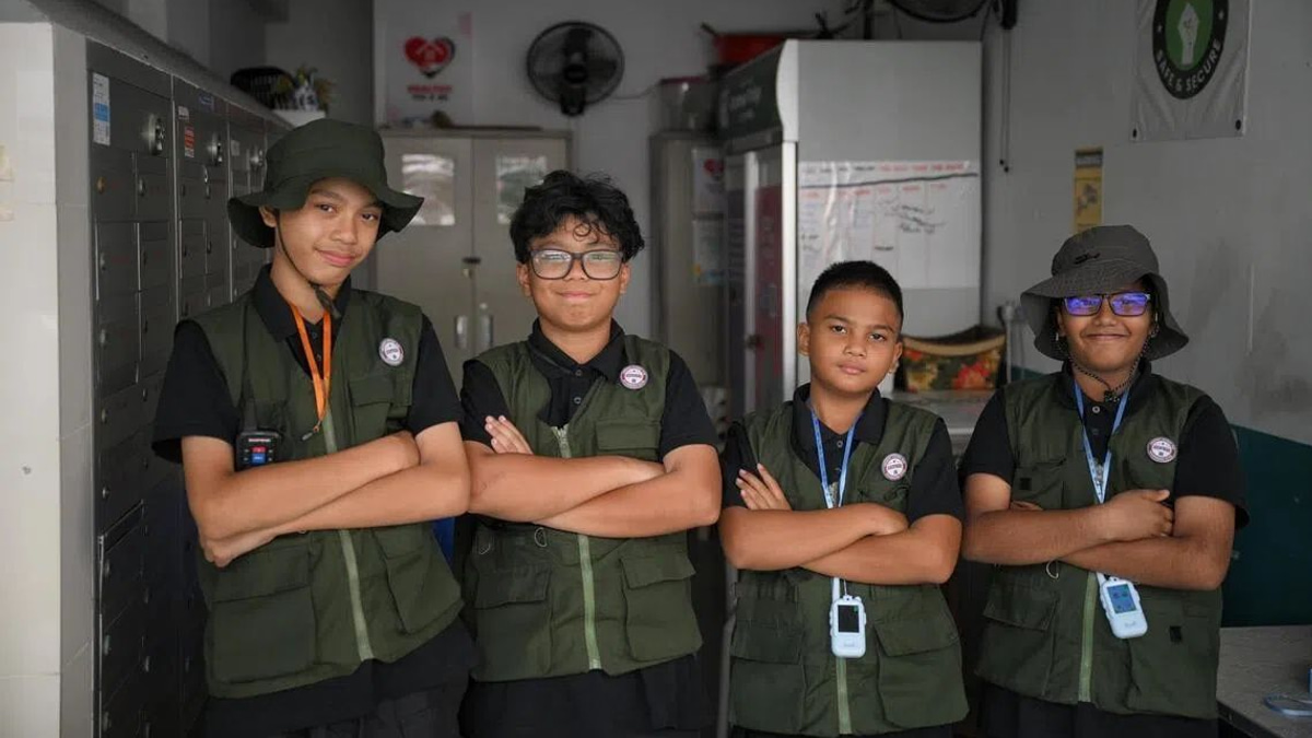 Four Primary School Boys Launch Daily Neighbourhood Watch Patrols in Singapore Estate