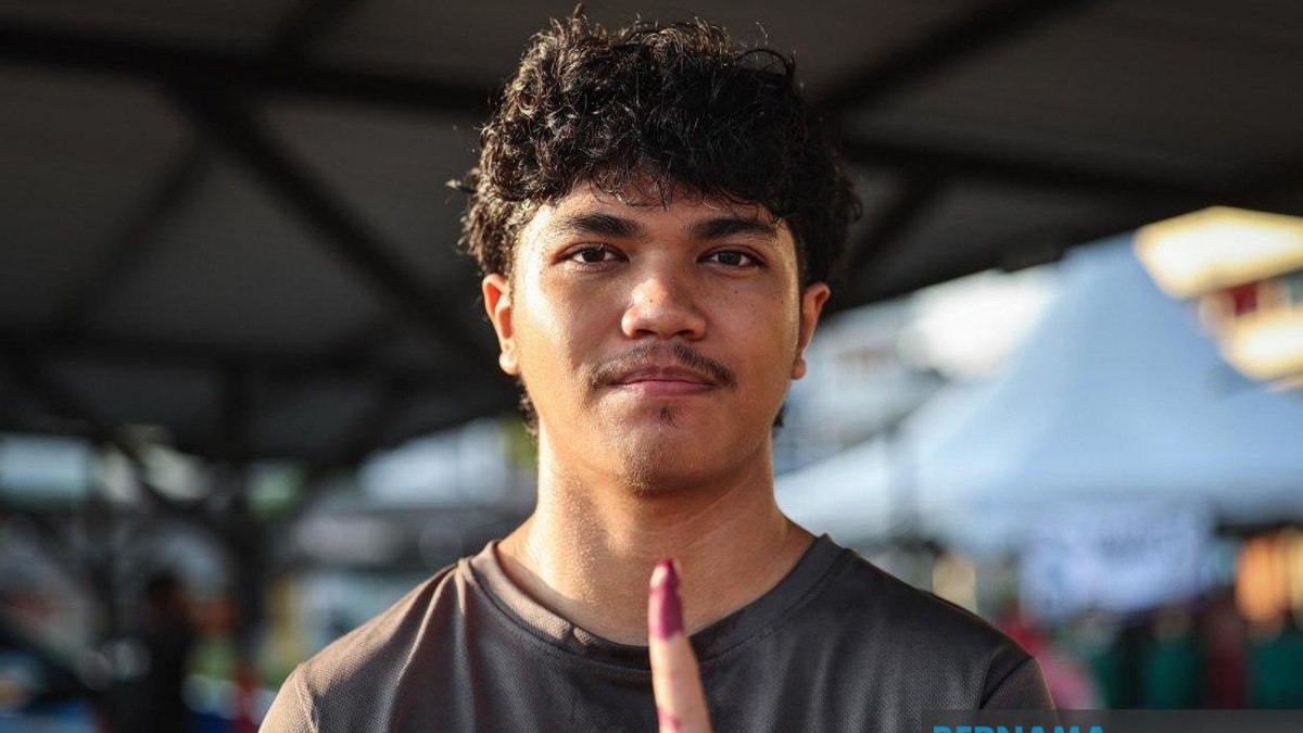 Johor's First-Time Voters Demand Substance Over Slogans