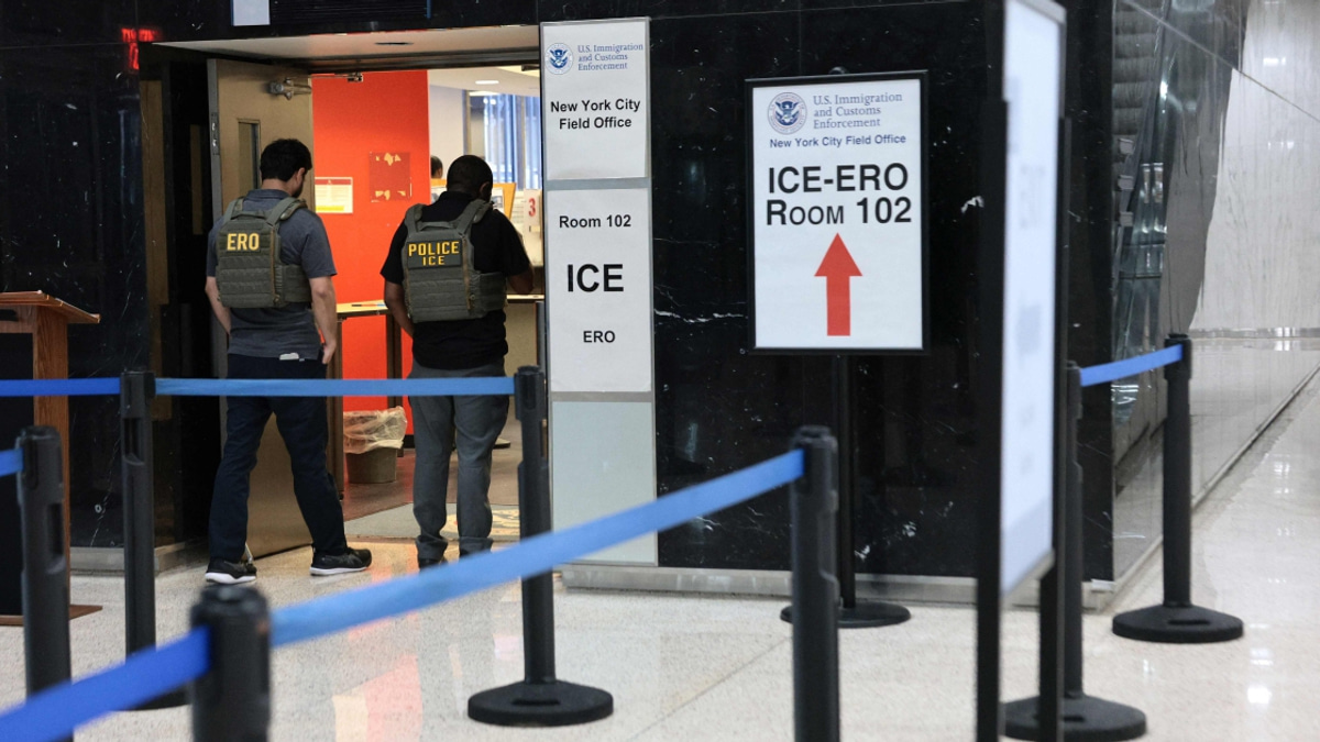 US Arrests Johns Hopkins Researcher at Airport as Trump-Era Immigration Enforcement Intensifies