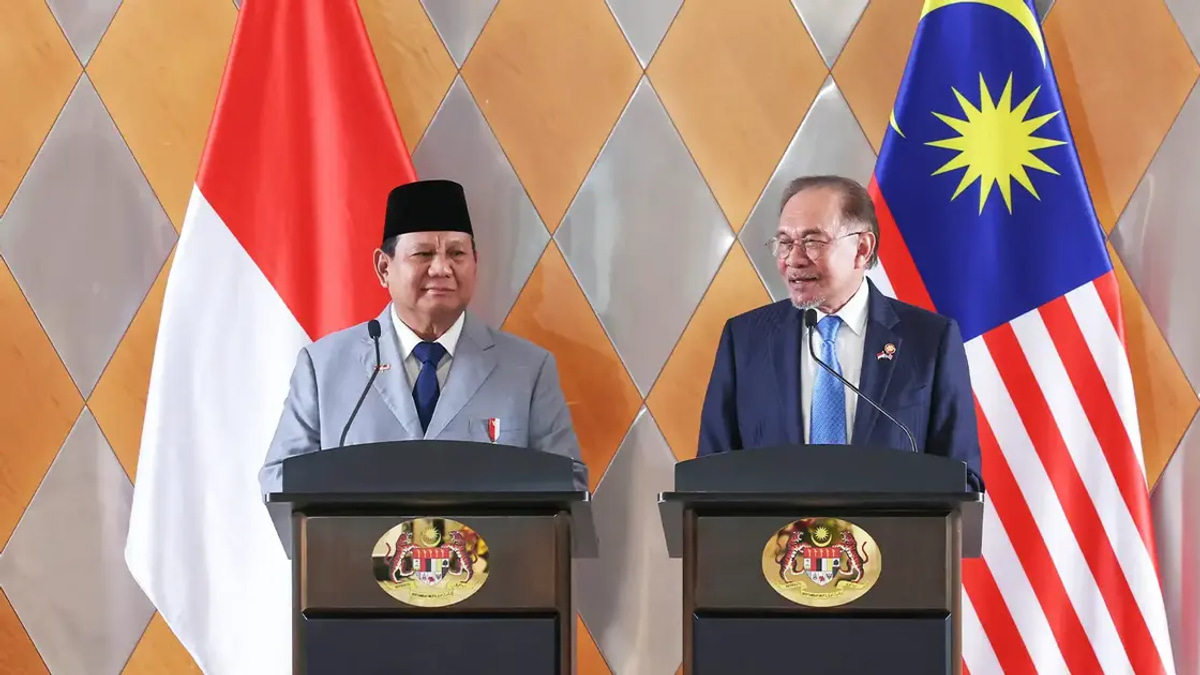 Anwar Raises Concerns Over Felda's RM2 Billion Eagle High Investment