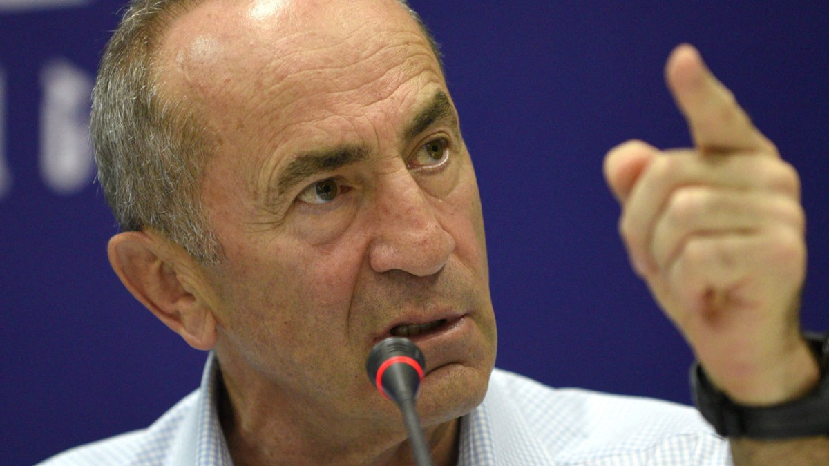 Armenia Detains Former President Kocharyan on Corruption Charges