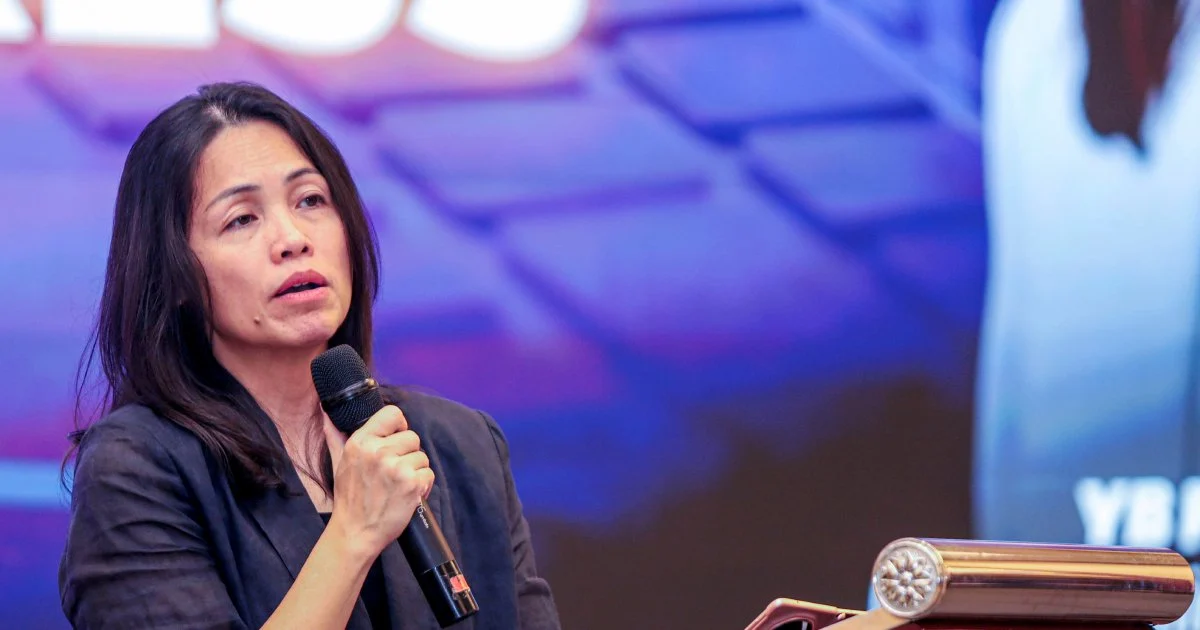 Teo Urges J-Kom Chief to Mind Language on Sensitive Issues
