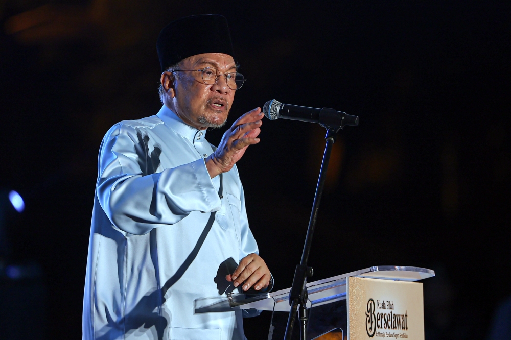 Anwar Urges PKR to Stay True to Mass Movement Roots Beyond Electoral Ambitions