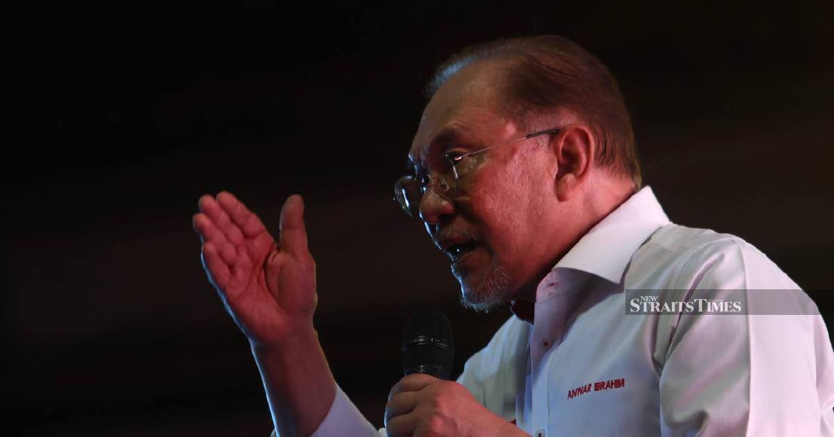 Anwar Vows Zero Tolerance for Corruption, Pledges Action Against All Perpetrators