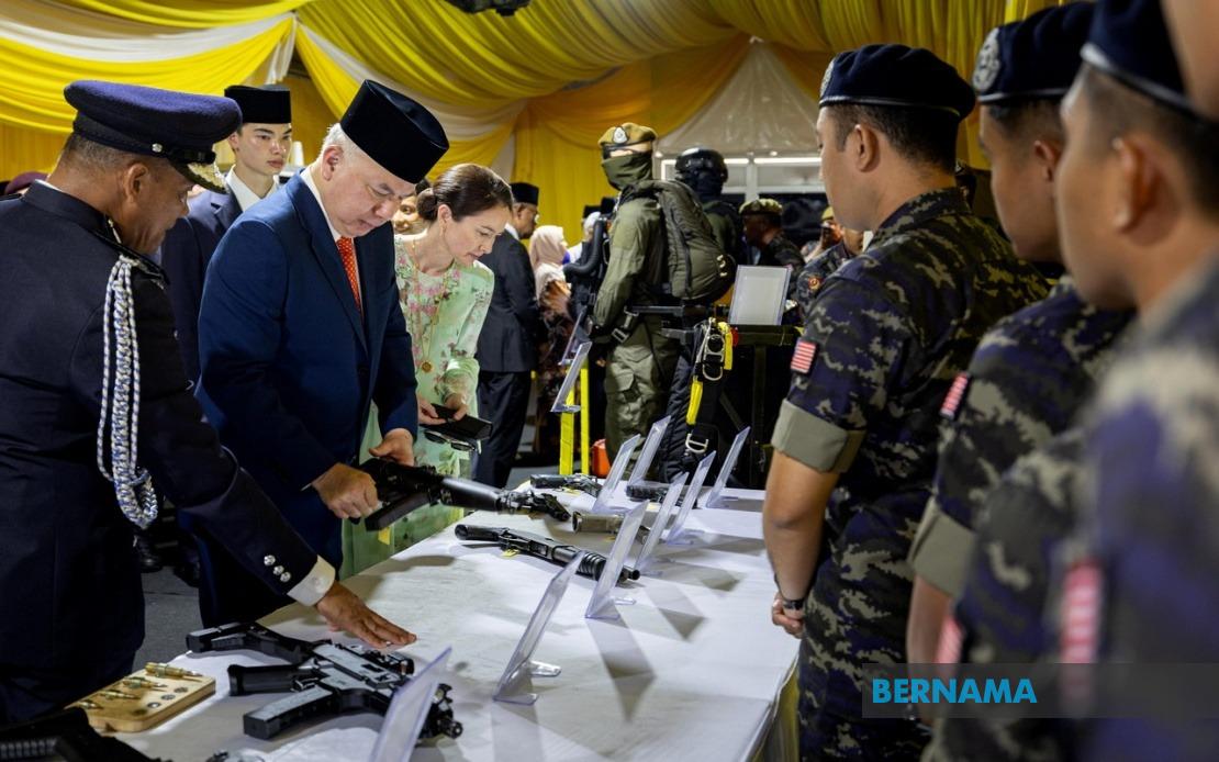 Sultan Nazrin Shah Opens New 69 Commando Camp in Perak