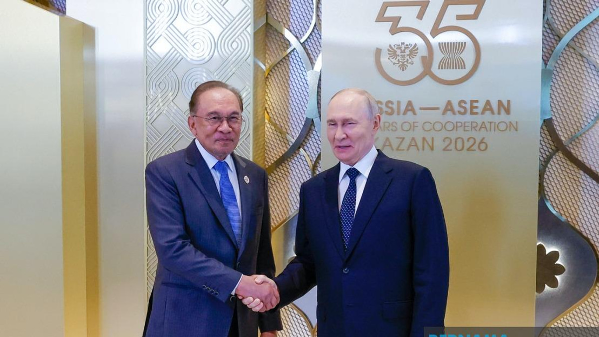 Engagement Platforms Vital for Building Trust Between Nations, Says PM Anwar