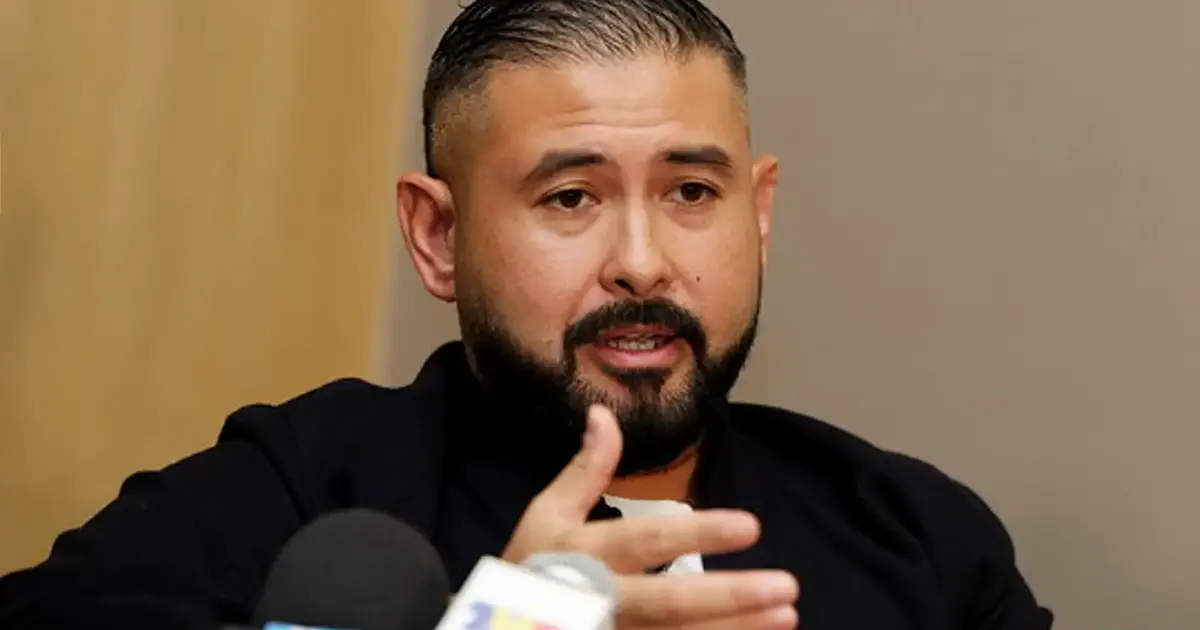 Johor Regent Monitors State Government Operations Through Late-Night Consultations