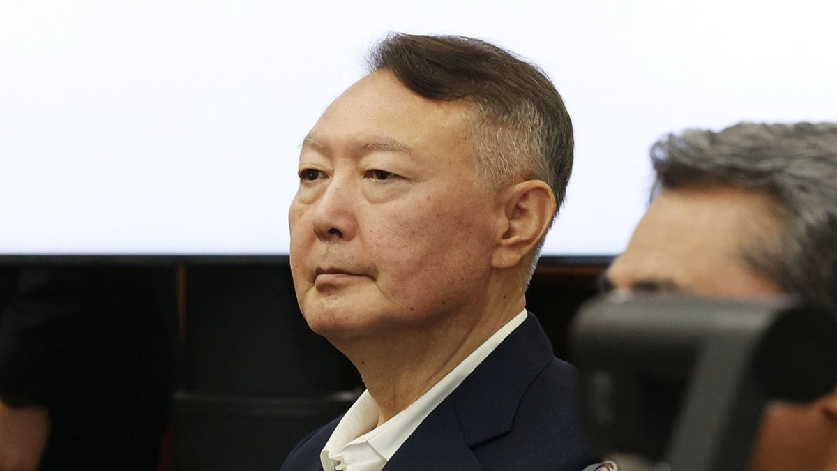 South Korea's Ex-President Yoon Convicted in Opinion Poll Scandal, Sentenced to Two Years