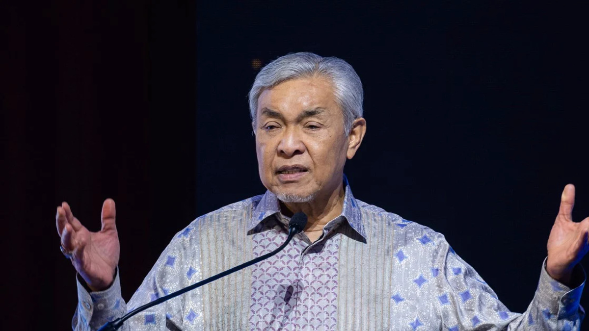 Johor Election: PAS Campaign Against PKR Not a Guaranteed Win for BN, Zahid Insists