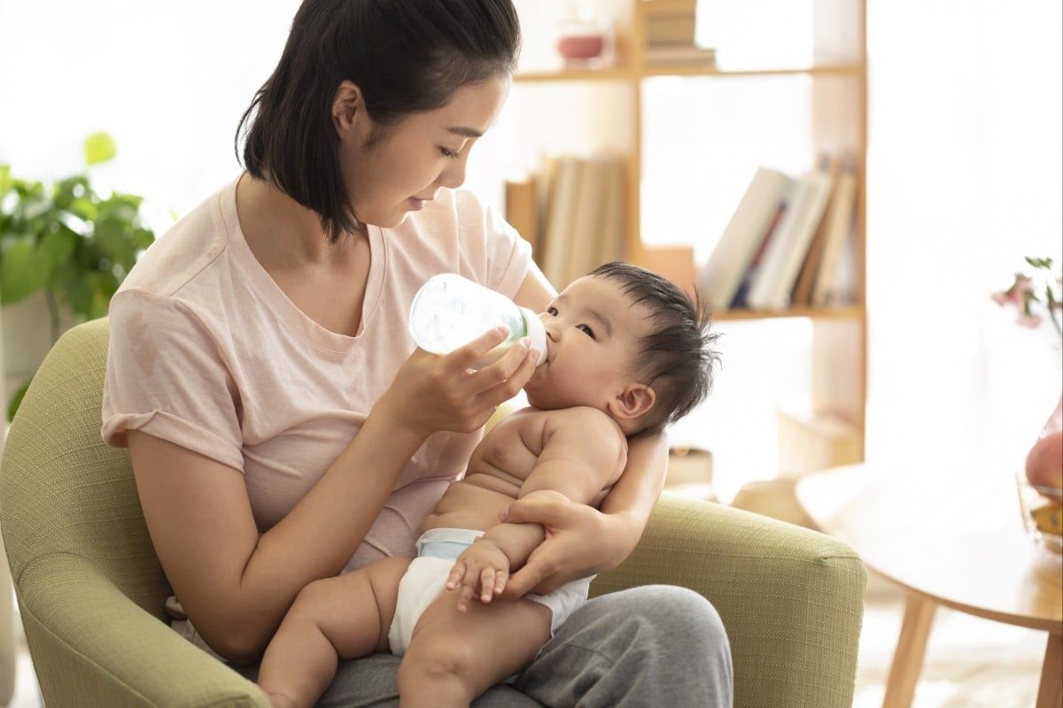 Chinese Infant's Near-Fatal Poisoning Highlights Dangers of Non-Standard Baby Formula Preparation