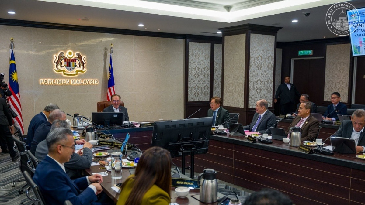 Economic Revival Takes Centre Stage at 149th Mentri Besar Conference