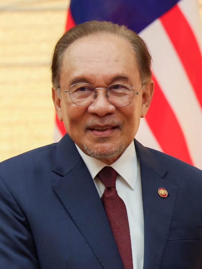 PM Anwar Confirms Johor Trip as PH Stakes Its PRN Ke-16 Claim at Bukit Gambir Tonight