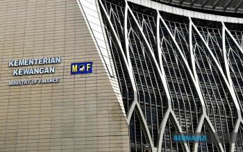 Malaysia's BNPL Sector Expands to 8 Million Users as Regulatory Framework Tightens