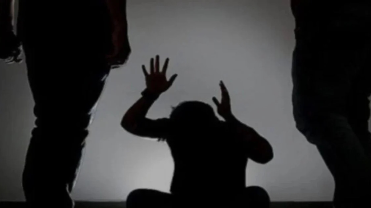 Six Muar schoolboys detained for bullying younger student into leaving school