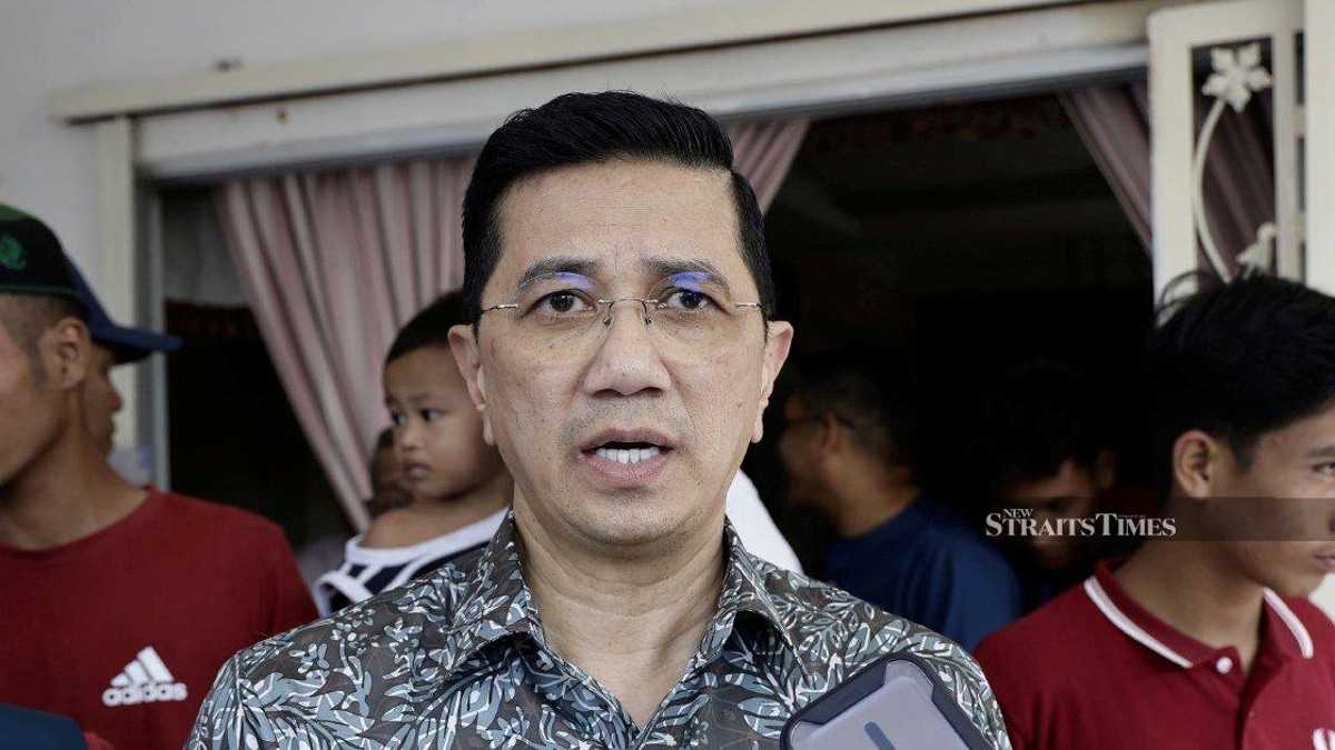 Anwar questions Azmin's rejection of PKR return, intensifying party tensions