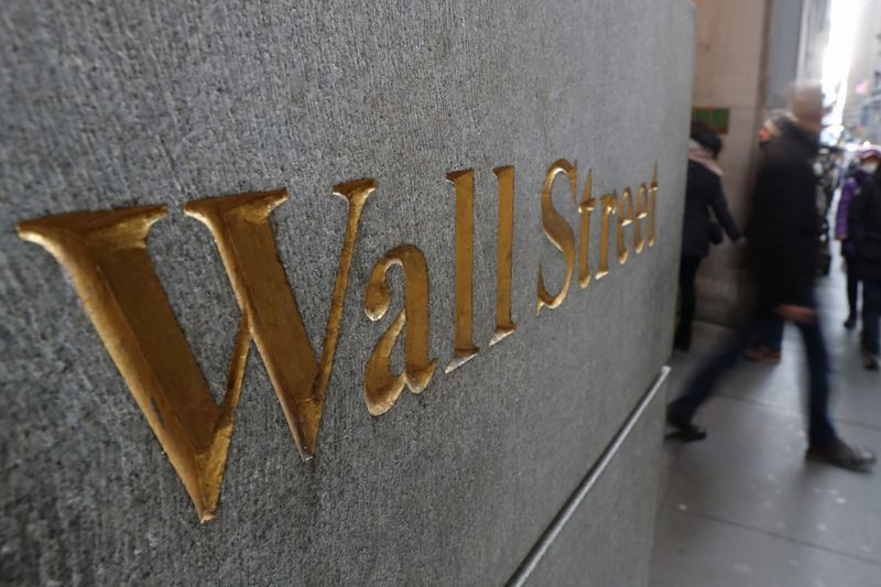 Wall Street Surges to Record Highs as Iran De-escalation Eases Oil and Rate Concerns