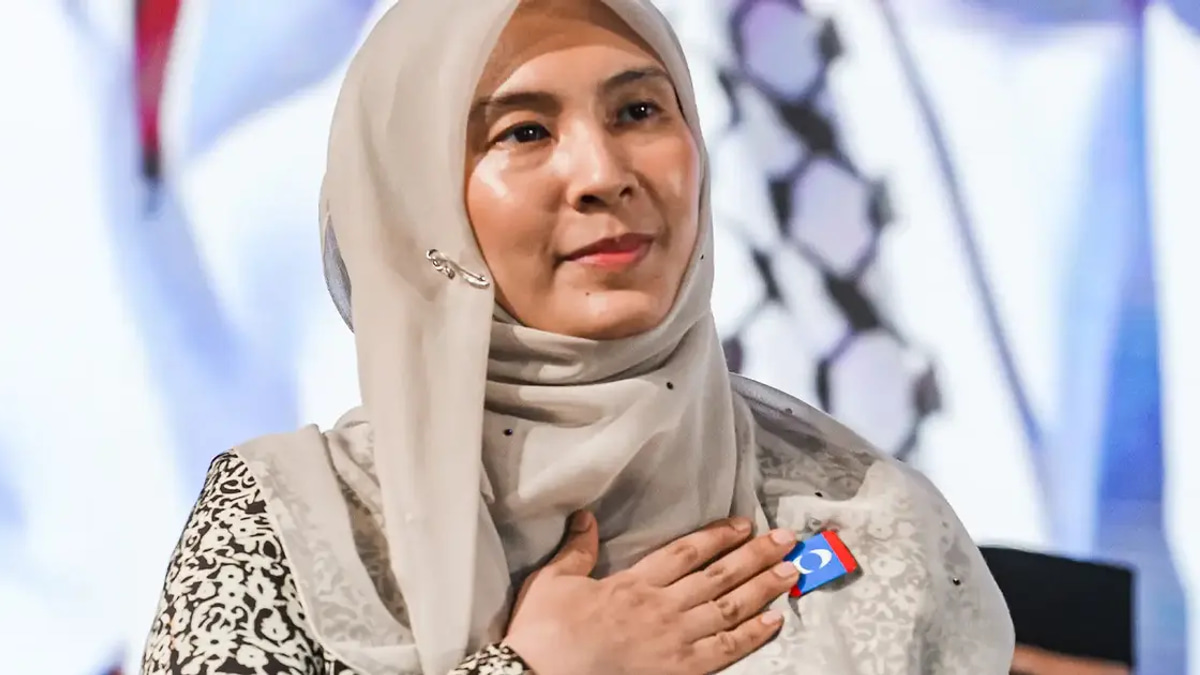 Nurul Izzah Steps Down as PKR Deputy President to Pursue Academic Ambitions